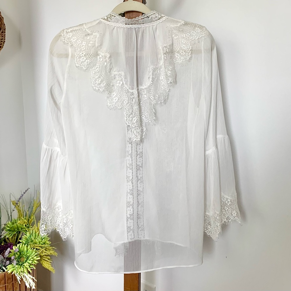 Alice + Olivia Jaden Lace Trimmed Bell Sleeve Sheer Gauze White Tunic Top Blouse - Picture 10 of 16